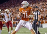 No. 10 Texas looks to keep momentum going in opener