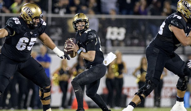 Nov 17, 2018; Orlando, FL, USA; Central Florida Knights defensive lineman Titus Davis (10) looks to pass during the second half against the Cincinnati Bearcats at Spectrum Stadium. Photo Credit: Douglas DeFelice-USA TODAY Sports