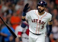 Twins agree to deal with INF/OF Marwin Gonzalez