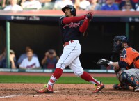 Indians reportedly plan to trade Lindor