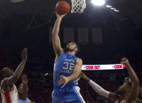 UNC survives Clemson despite Williams scare