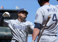 Astros seek runs, Padres need to start a run in series