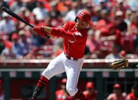 Reds look to start playoff push with DH in Pittsburgh