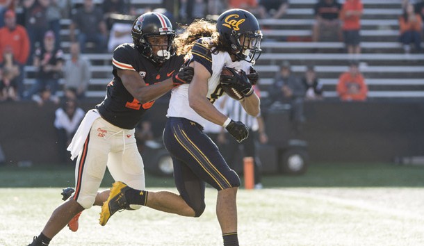 Oct 20, 2018; Corvallis, OR, USA; California Golden Bears wide receiver Kanawai Noa (9) breaks away from Oregon State Beavers safety Jeffrey Manning Jr. (15) for a touchdown during the second half at Reser Stadium. The California Golden Bears beat the Oregon State Beavers 49-7. Photo Credit: Troy Wayrynen-USA TODAY Sports