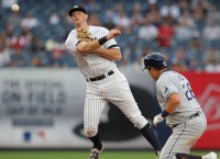 Yankees place IF DJ LeMahieu (sports hernia) on IL