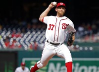 Strasburg faces Pirates, looking for career-high 16th W