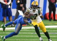 Reports: Packers trade WR Davante Adams to Raiders