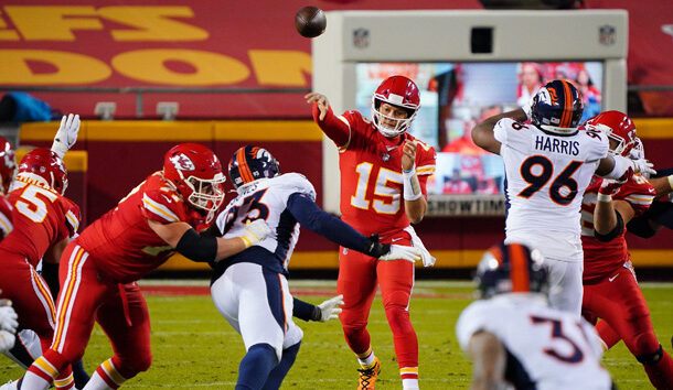 Chiefs' face Dolphins in key AFC tilt | Lindy's Sports