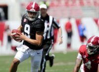 Threat to throne? Bama's a slim favorite to win SEC