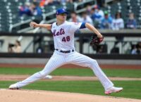 deGrom cleared to resume playing catch after MRI