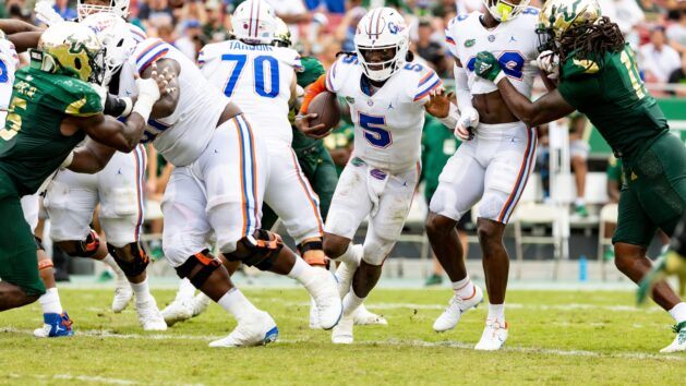 Florida QB Emory Jones entering transfer portal
