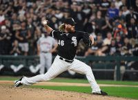 Dodgers land Kimbrel, trade Pollock to White Sox