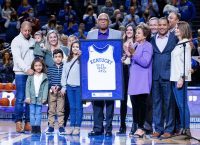 Kentucky Honors Smith with Ceremony in Lexington
