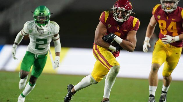 Former USC WR Bru McCoy transfers to Tennessee