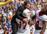 Razorbacks Celebrate Winning Catch Against the Gators