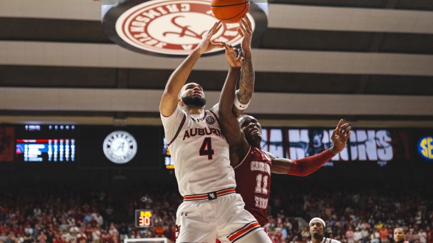 No. 1 Auburn Tops No. 2 Alabama in Another  Record-Setting SEC Saturday